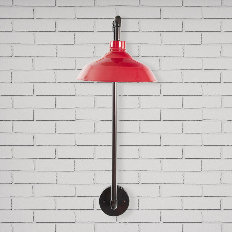Anna-Maria Wallchiere, Red