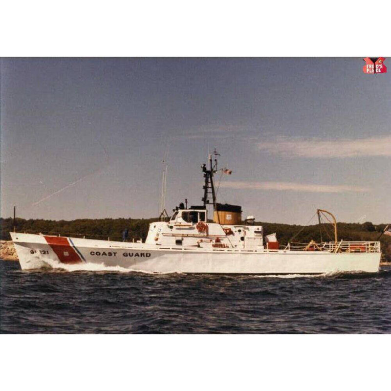 Modèle de navire USCG Cape Cross (WB-95321), H 10 po x l 30 po x P 5 po