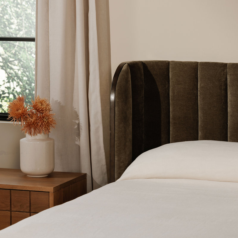 Scarlette King Bed Cream, King, Cedar Green