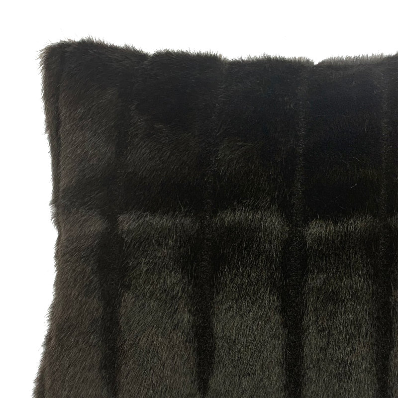 Animal Print Feather Reversible, 22" x 22", Brown