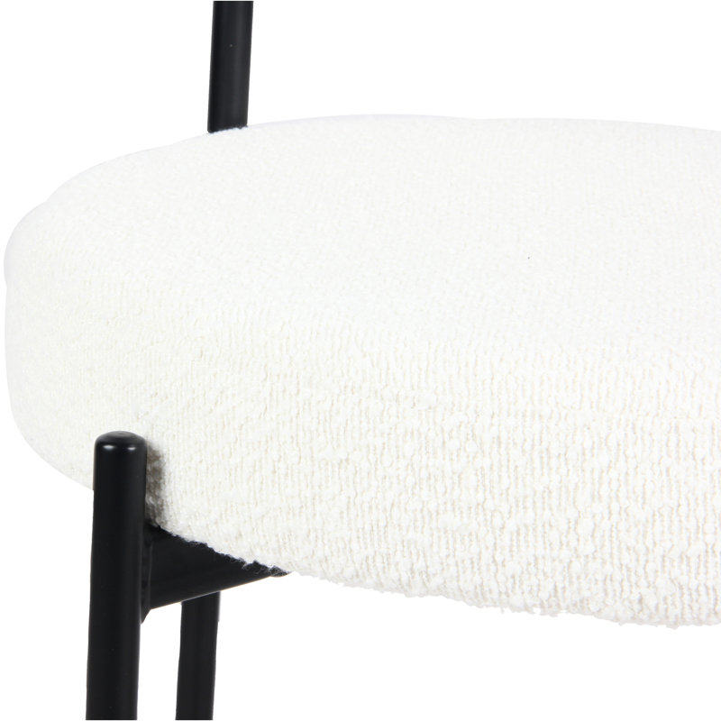 5 tables de salle à manger - tréteaux ronds et 4 sièges bouclés et chaises
