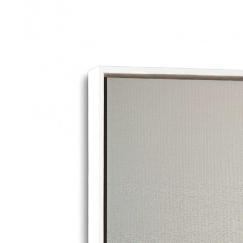 Impression sur toile Windswept Beauty, Cadre opaque blanc, H 32,75 po x l 48,75 po x P 1,75 po