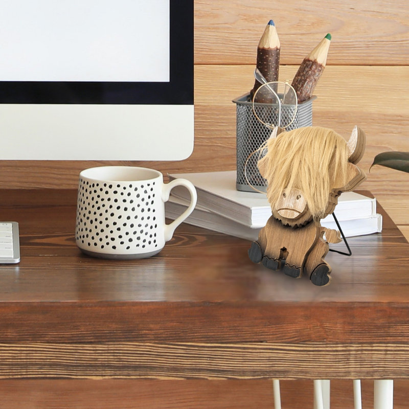 Figurine en bois de vache Highland