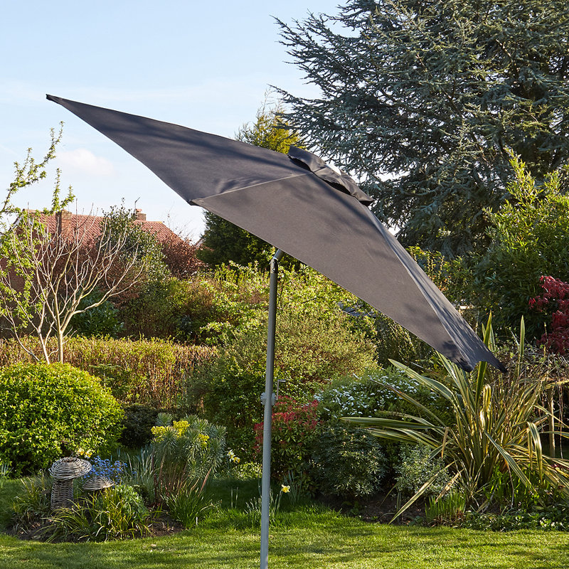 Gozo Aluminium 2.7m Crank and Tilt Parasol, Black