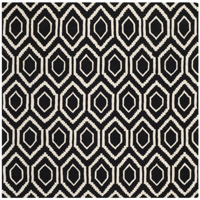 Deedie Hand Tufted Wool Geometric Rug