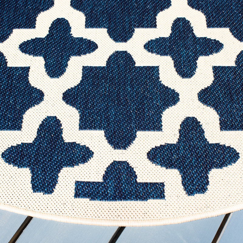 Herefordshire Performance Geometric Indoor/Outdoor Area Rug, Round 5'3"