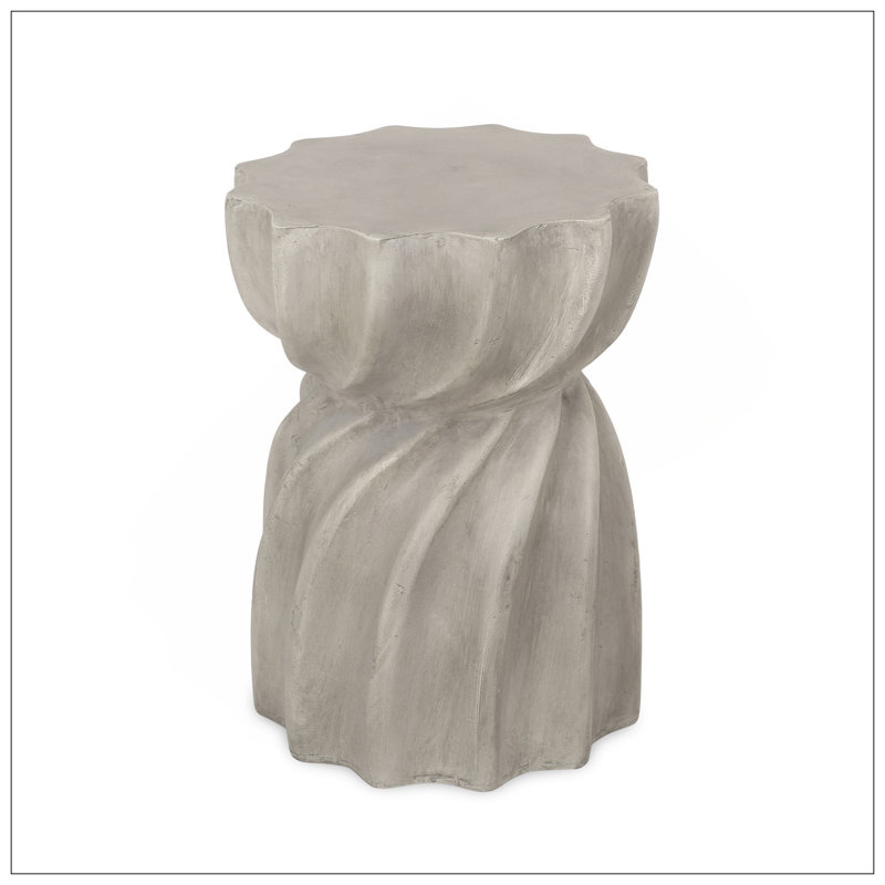 CANIS SIDE TABLE