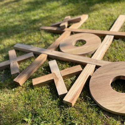 Noughts and Crosses - Garden