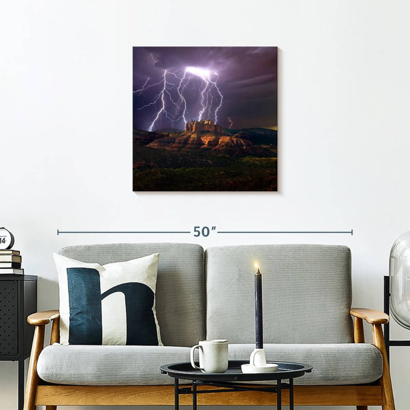 Alvord Lightning au-dessus de la cathédrale, H 24 po x l 24 po