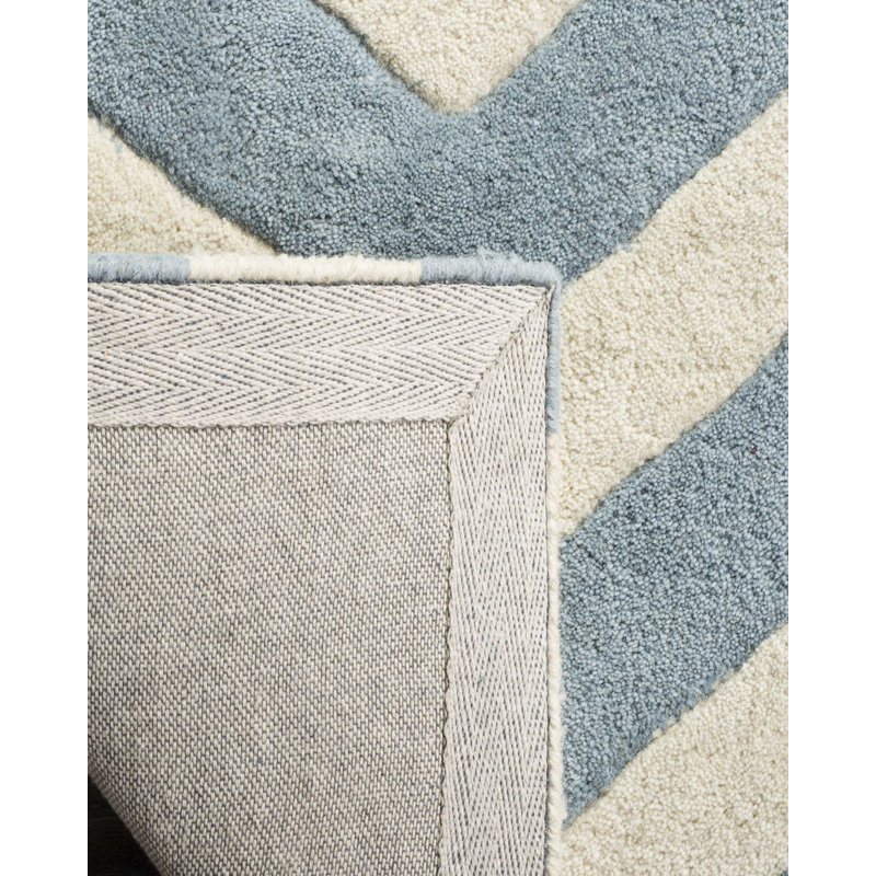 Fegley Chevron Wool Hand Woven Area Rug, Rectangle 183 x 274 cm