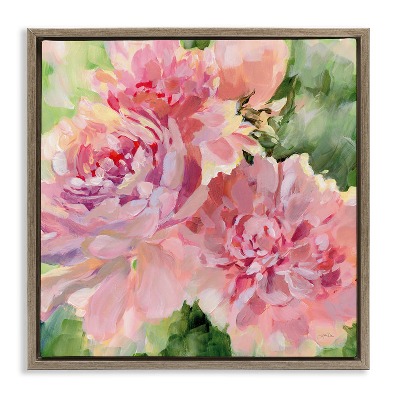 «Flared Peony Petals» par Katrina Pete, H 25 po x l 25 po, Cadre flottant orme Montalcino