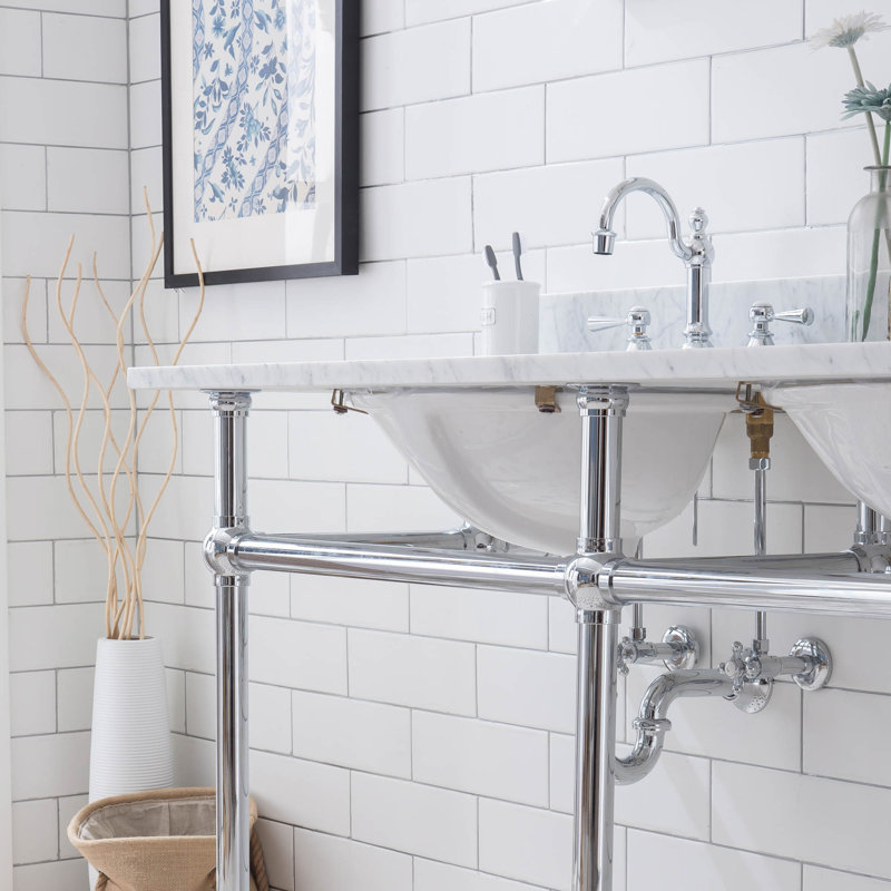 Ensemble de meuble-lavabo ovale en pierre 33 po avec robinet et trop-plein Copeland, Chrome chrome