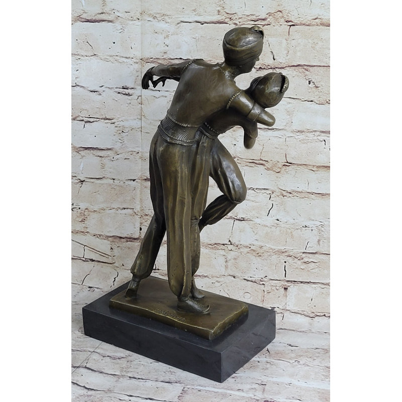 Figurines et sculptures