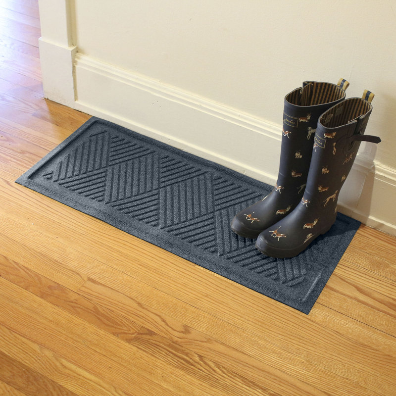 Tapis de jeu intérieur et extérieur 15 po x 36 po WaterHog® Diamonds, Pierre bleue