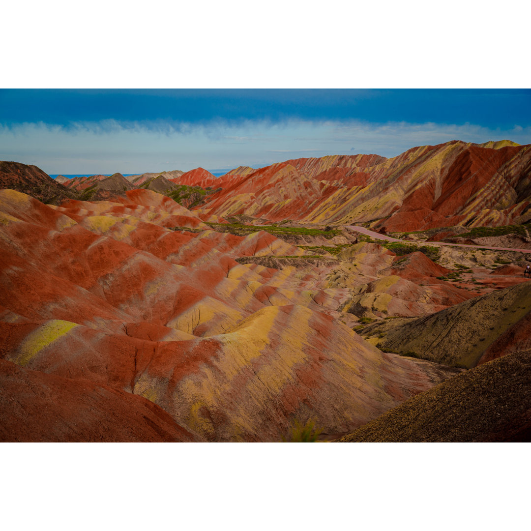 Rainbow Mountains Of China von Asphodelfilms - Kunstdrucke auf Leinwand