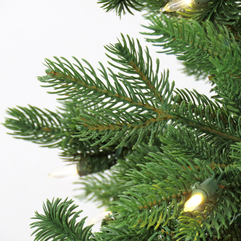 Arbre de Noël à charnières Harwich enneigé The Holiday Aisle® avec lumières DEL blanc chaud PowerConnect