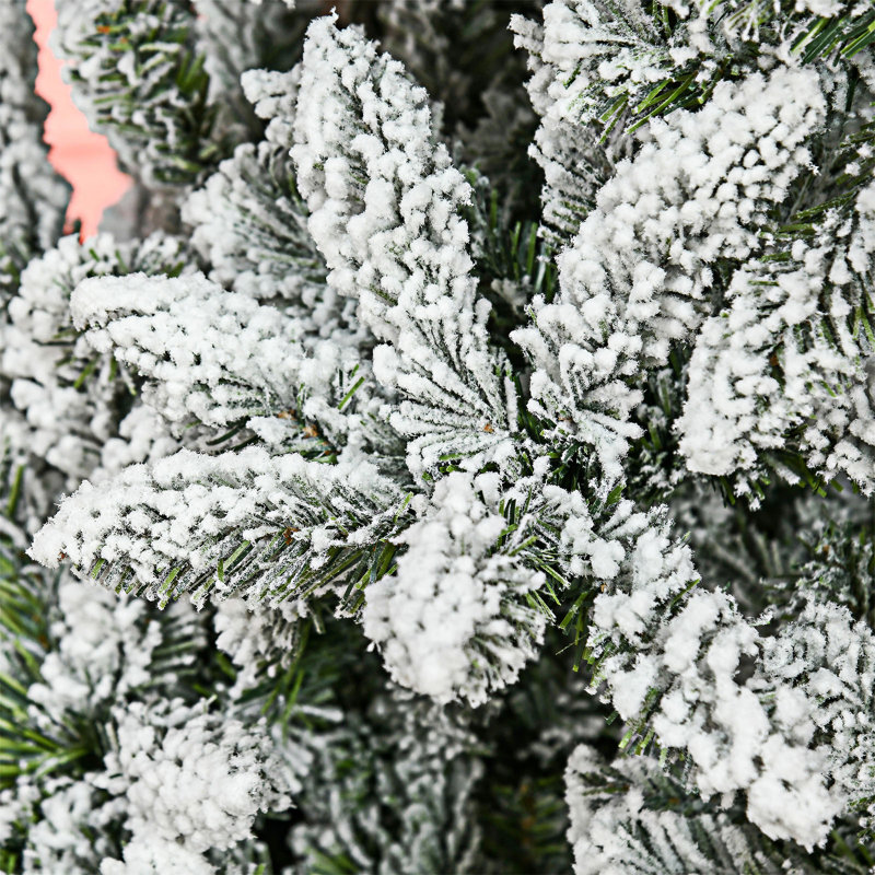 Grand arbre de Noël artificiel enneigé enneigé, 7'5"
