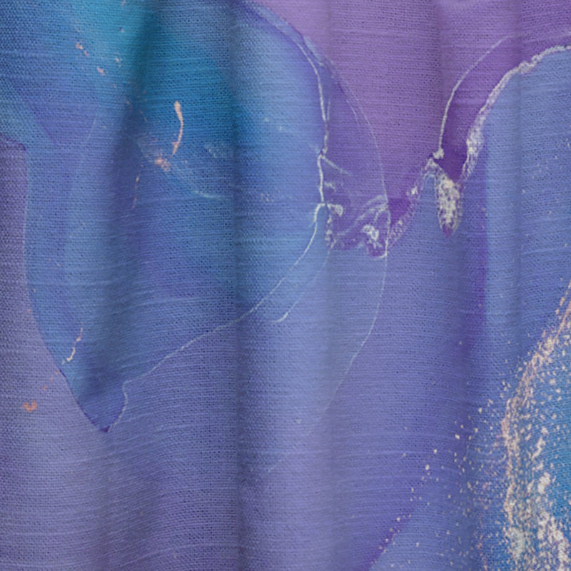 Mauve et bleu liquide Art IV - Rideau abstrait - Velours obscurcissant - 1 panneau, L 52 po x L 95 po