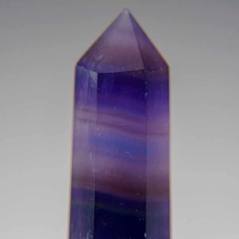 Fluorite véritable polie mauve / bleue de Chine (99 grammes)