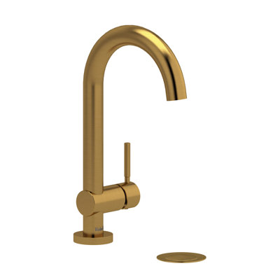 Riu™ Single Hole Bathroom Faucet with Drain Assembly
