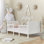  Lit standard pour tout-petits en bois massif par Dream On Me