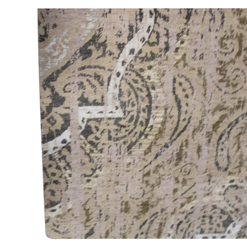 Hand Knotted Area Rug in Grain