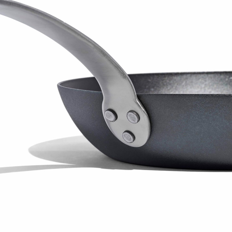 Poêle à frire en acier au carbone Made In Cookware 25 cm (10 po) noire, 10" W