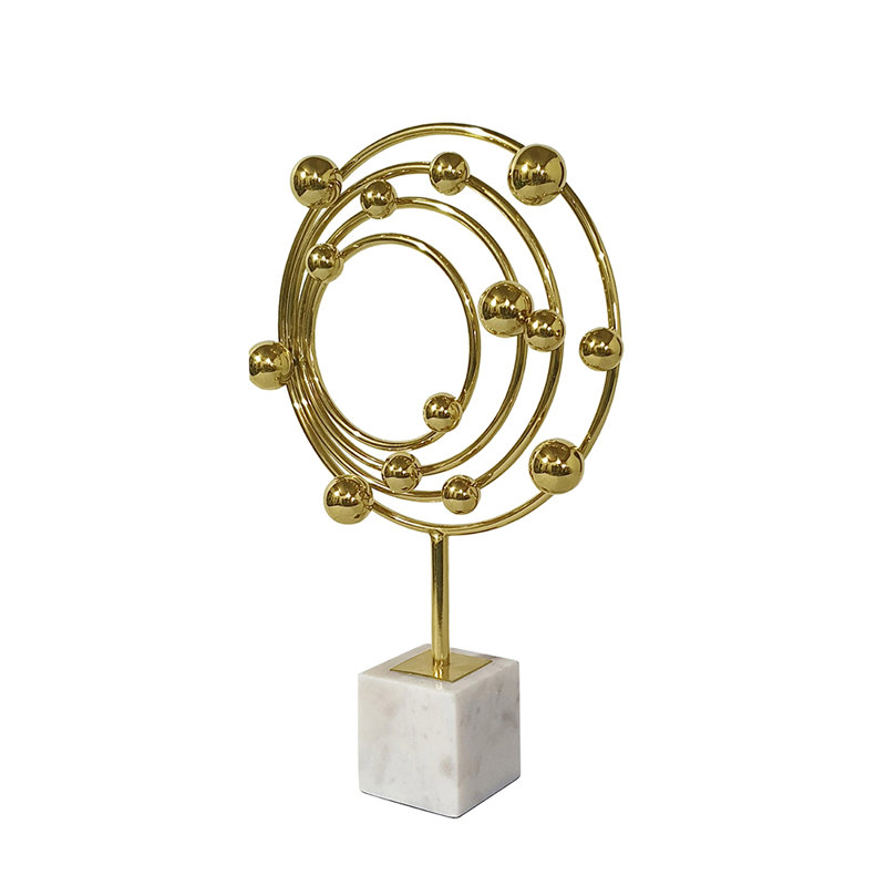 Galaxie statuaire, H 17,8 po x l 11,5 po x P 3,3 po, Crème / doré