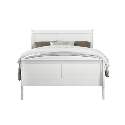 Lit-bateau exquis avec rangement pratique pour les tiroirs et quincaillerie contemporaine, rehaussant le confort et le style de la chambre à coucher