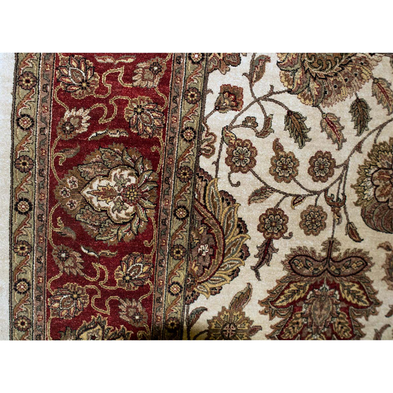 Hand Woven Wool Oriental Area Rug