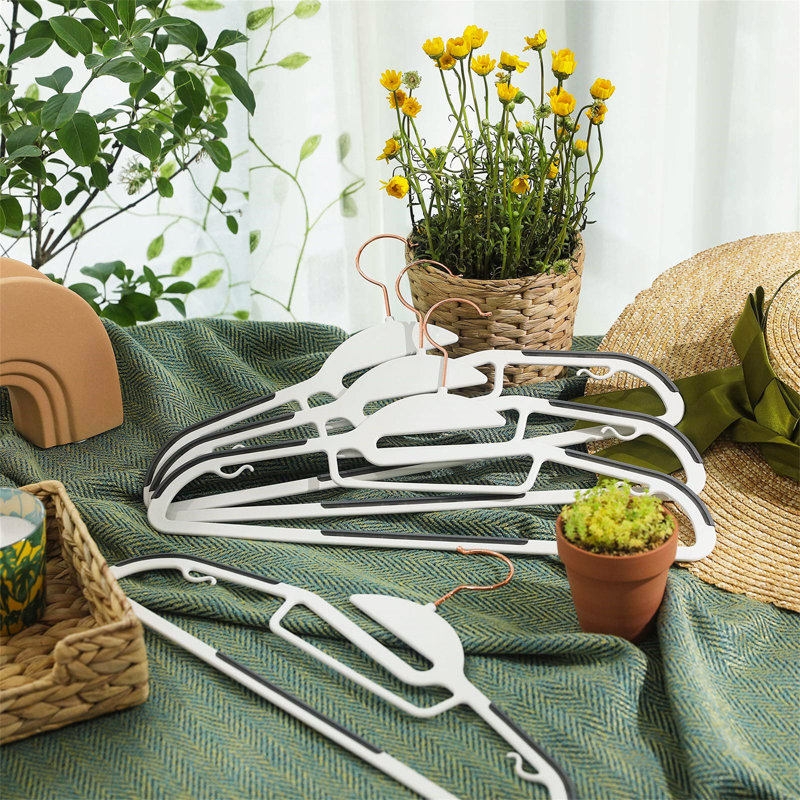 Erdenheim Standard Hanger, White/Dark Grey