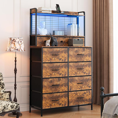 Commode rustique pour chambre à coucher avec station de charge, DEL RVB contrôlée par l'application, grand organisateur de rangement de commode avec 11 tiroirs en tissu, conception anti-basculement pour la chambre à coucher, le salon, le placard, brun
