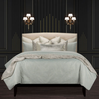 Star Attraction Cotton Blend Duvet Cover & Insert Set