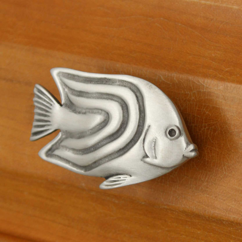 2.2" Angelfish Right Facing Knob