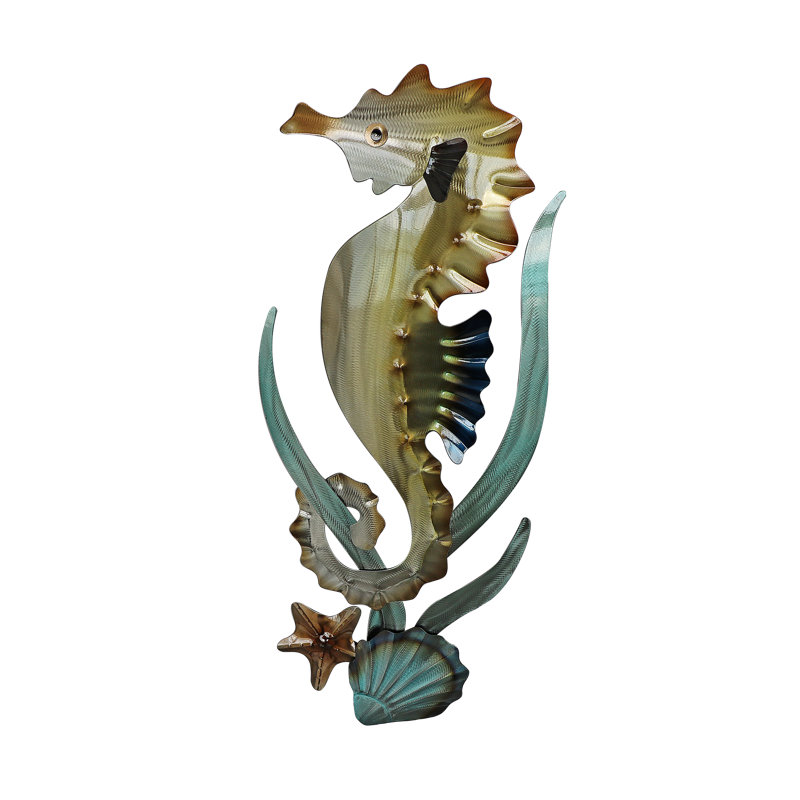 Seahorse facing left head up