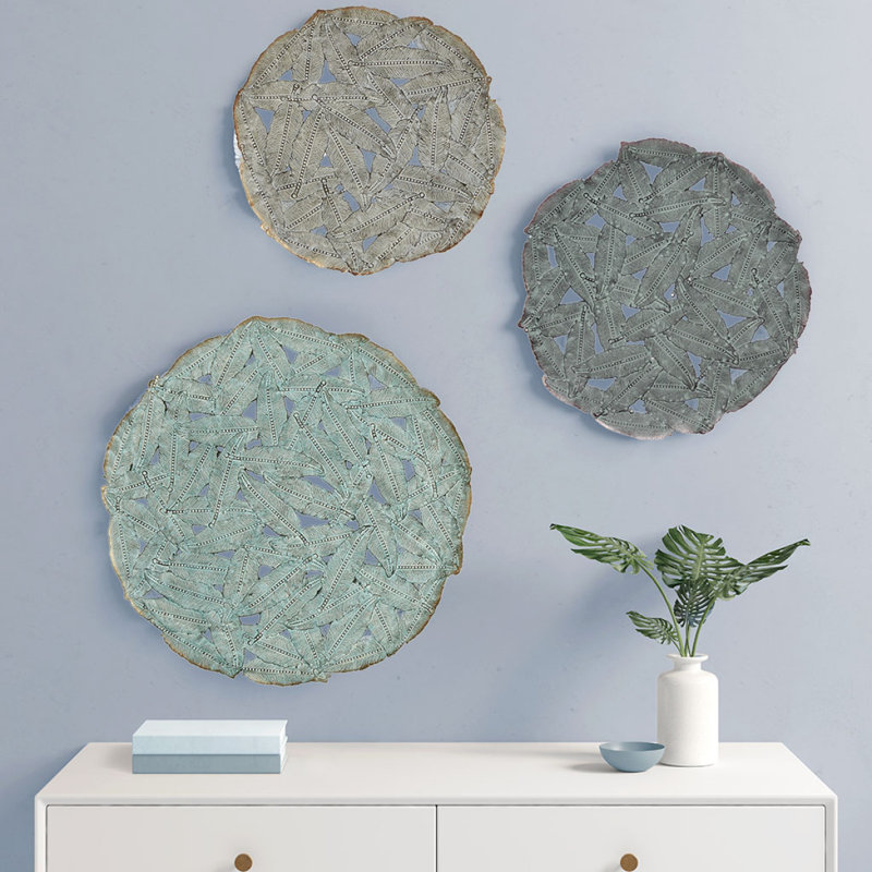 Textured Feather 3Piece Metal Disc Wall Decor Set
