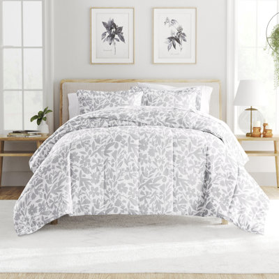 Down Alternative Abstract Garden Patterned Comforter Set