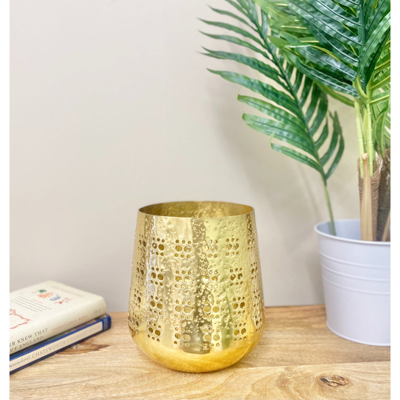 Metal Tabletop / Centrepiece Tealight Holder, 20cm H x 17cm  W x 17cm D