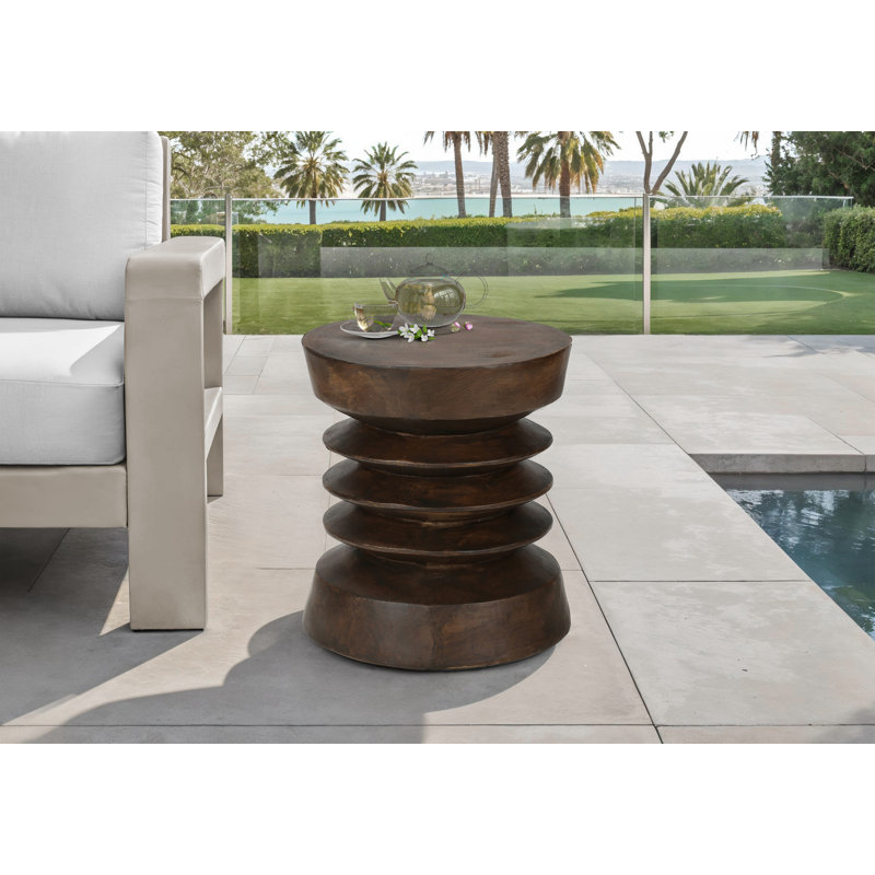 Table d'appoint, Noyer