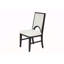 Chaise à découpes arquée en tissu blanc