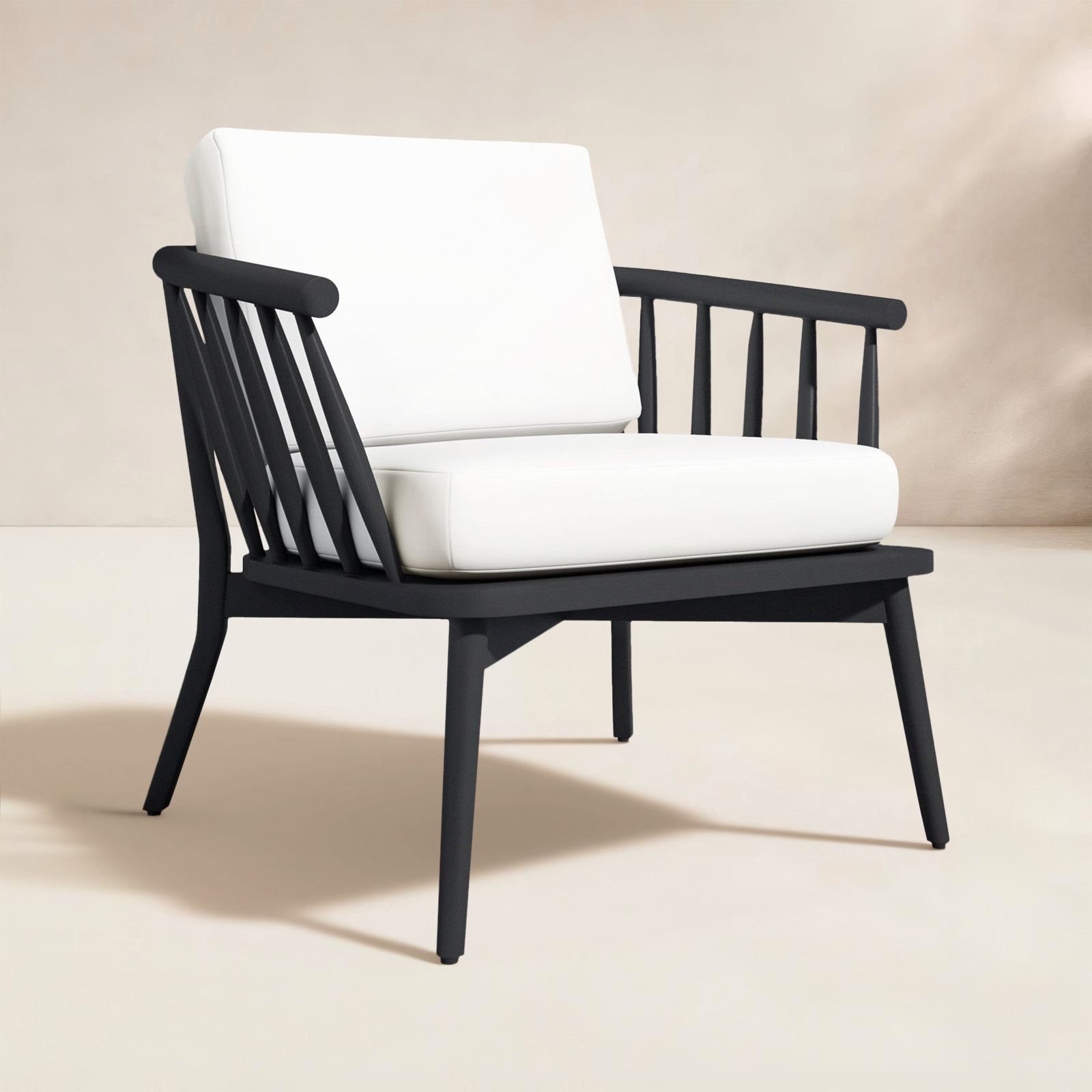 Byng Outdoor Lounge Chair Warm White