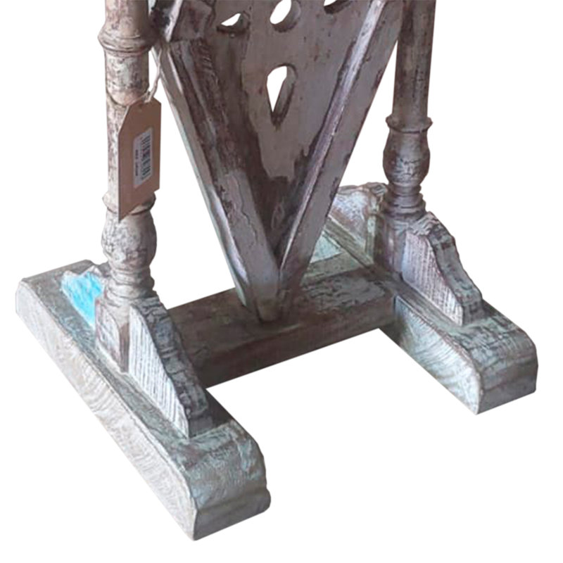 Arleon Side Table