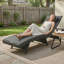 Chaise longue d'extérieur toutes saisons en osier