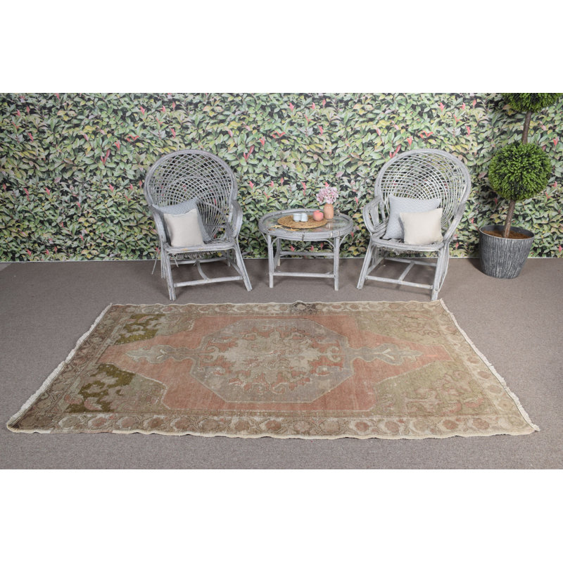 Tapis turc Anatolian Vintage dans de riches teintes brunes pour le salon