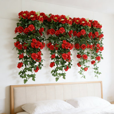 Vigne rose artificielle suspendue - paquet de 4 fleurs artificielles en soie de 3 pi pour arche de mariage, décoration murale pour la maison, le bureau - plante suspendue réaliste avec 18 roses