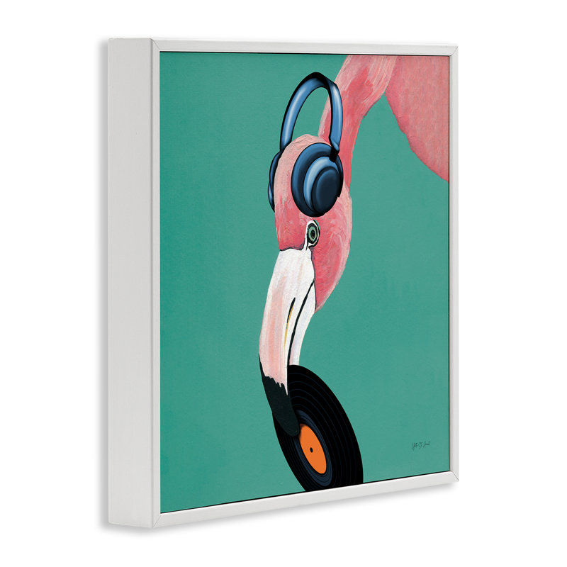 Flamant rose avec disque musical, art de la giclée par Yvette St. Amant, H 17 po x l 17 po, Giclée encadrée blanc bord de mer