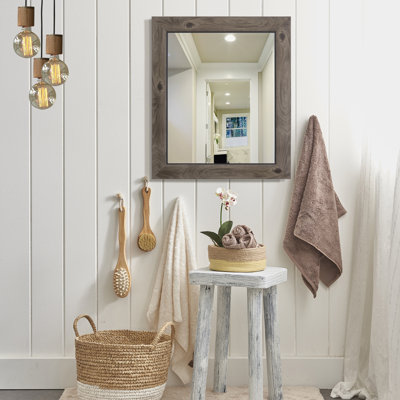 Miroir d'appoint mural de style traditionnel Romang