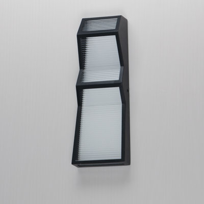 Dassiah Aluminum LED Wall Light
