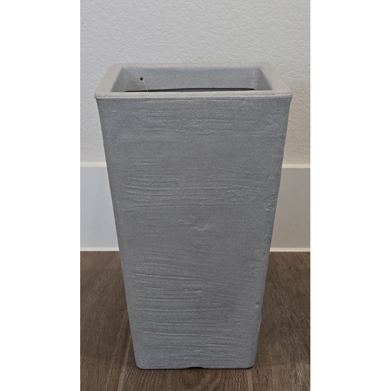 Manhattan moyen, Gris, H 14 po x l 9 po x P 9 po
