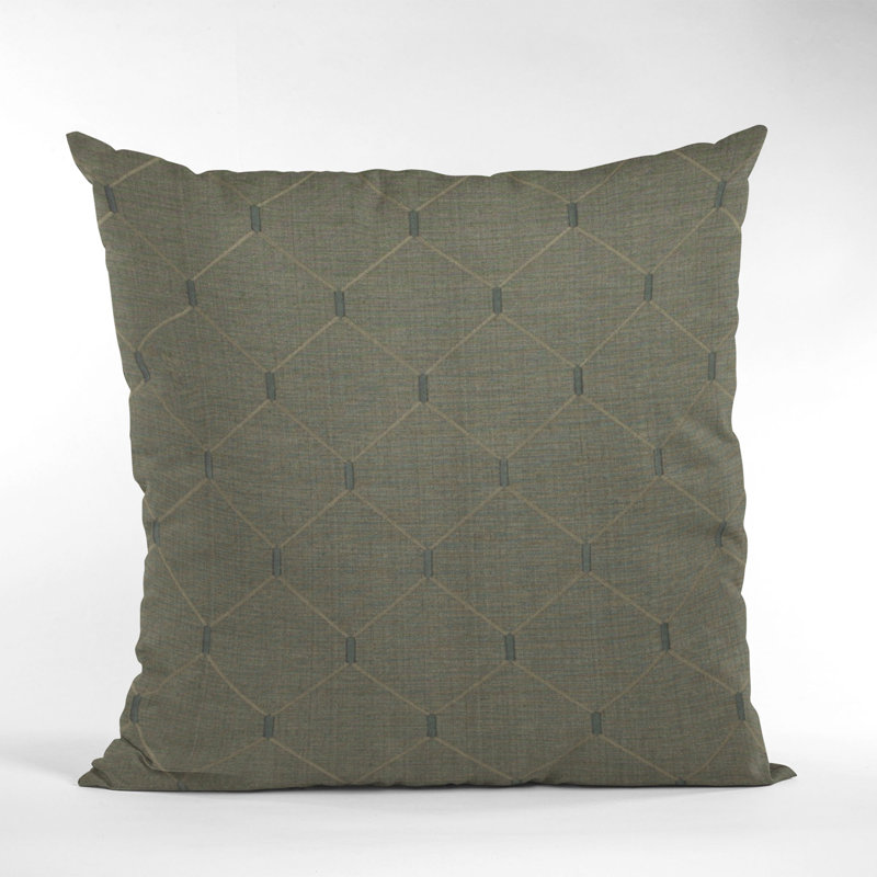 Plutus Kona Embroydery, Some Shine To This, 24 po x 24 po, Gris ardoise
